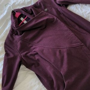 Lululemon sweatshirt
